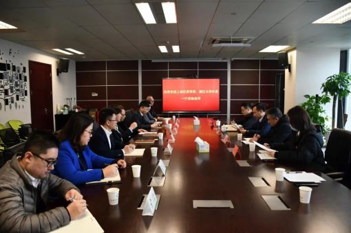 杭州市上城區(qū)委常委、副區(qū)長何亦星一行來浙江化工調(diào)研指導(dǎo)